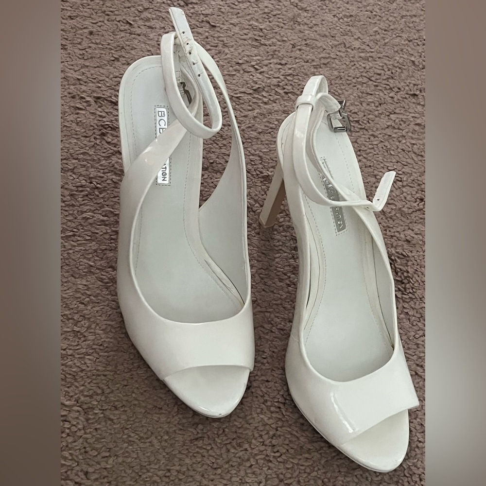 BCBG White Peep-Toe Slingback Heels